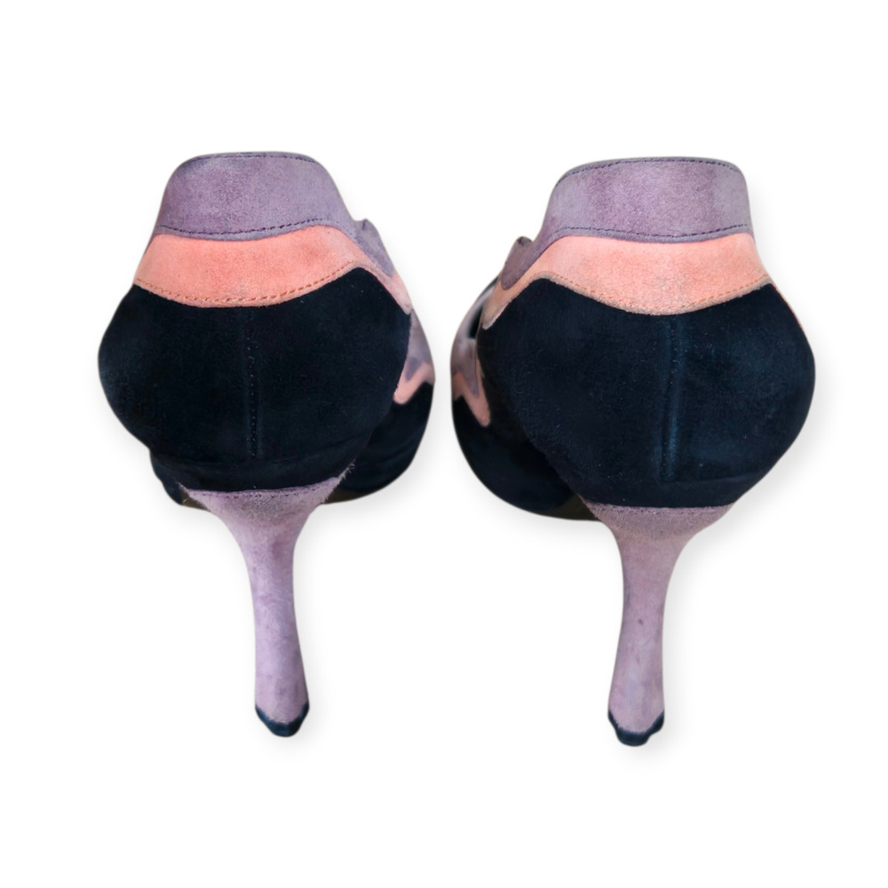 Prada Camoscio Y2K Spring 2008 Archive Suede Wave Scallop Trim Pumps IT 39 US 9 - Picture 6 of 10